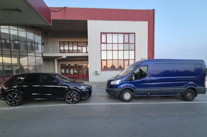 Automobil în valoare de 200.000 de lei, furat din Franța, vândut în Germania, reținut la Stânca