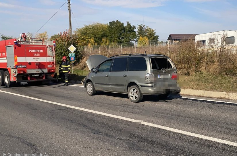 Un copil de 10 ani și mama acestuia au ajuns la spital în urma unui accident