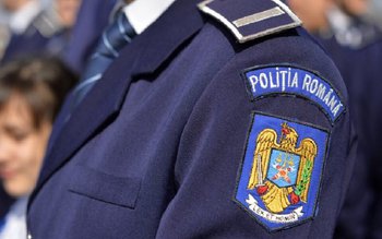 Peste 200 de tineri candidează …