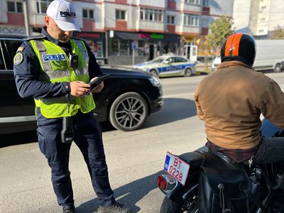 Depistat la volanul unui moped …