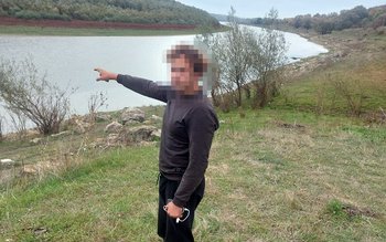 A traversat Prutul înot, cu …