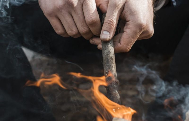 Reținut pentru distrugere prin incendiere
