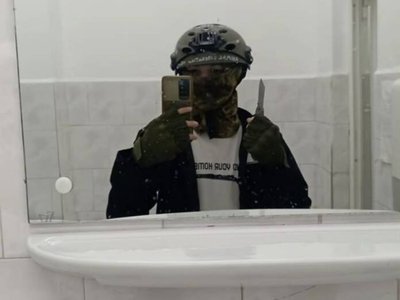 Atac la o școală gimnazială: …