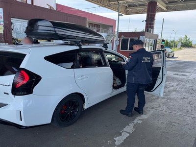 Ieșean, România, auto radiat din …