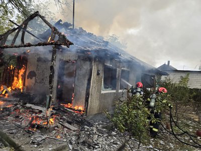 Incendiu la o casă din …