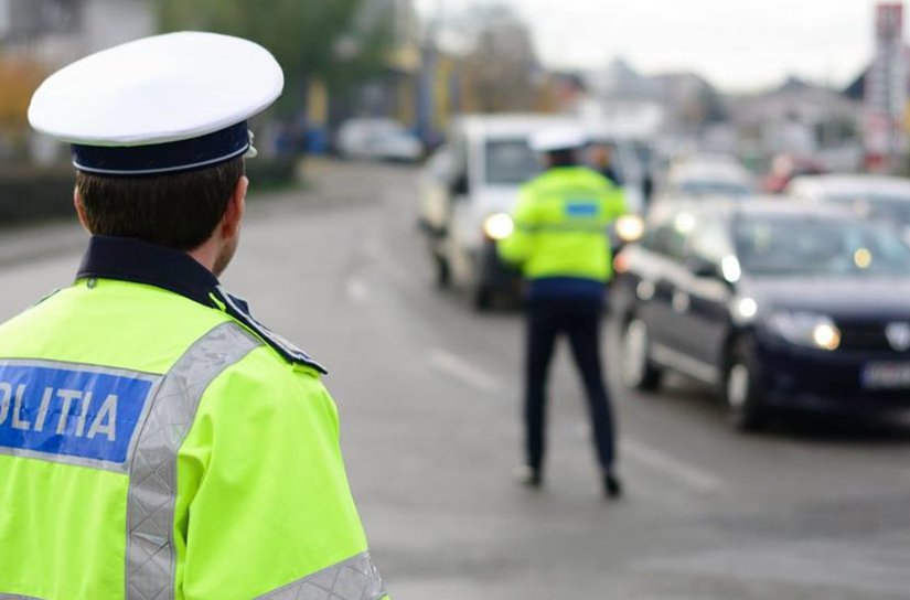 Dosar penal pentru tractarea unei remorci neînmatriculate sau neînregistrate